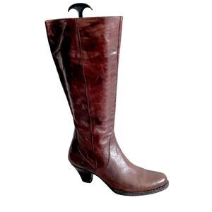 BORN Knee High Tall Leather Boots Heel Brown 11